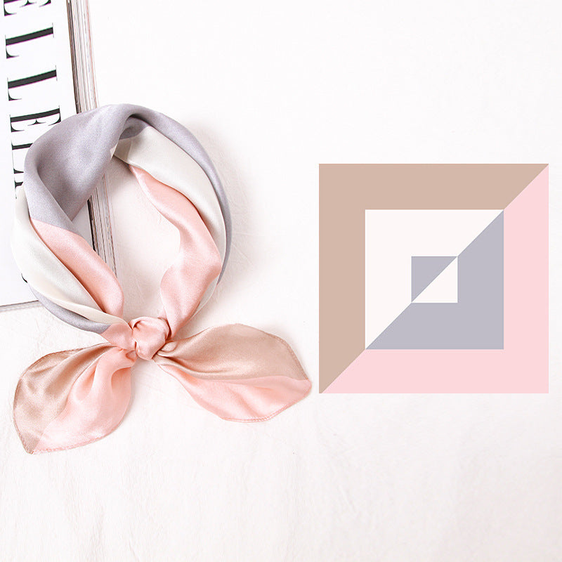 Petite Carré – Small Square Scarf (53 × 53 cm)