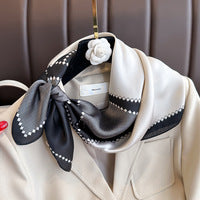 Soie Envolée – Silk Scarf (70 × 70 cm)