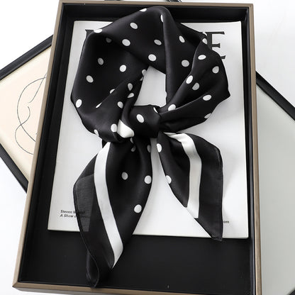 Soie Envolée – Silk Scarf (70 × 70 cm)