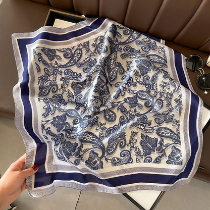 Tuilerie Touch – Silk Scarf (70 × 70 cm)