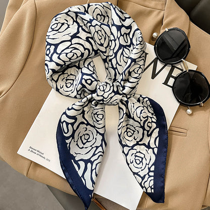 Nuit Silencieuse – Scarf (70 × 70 cm)