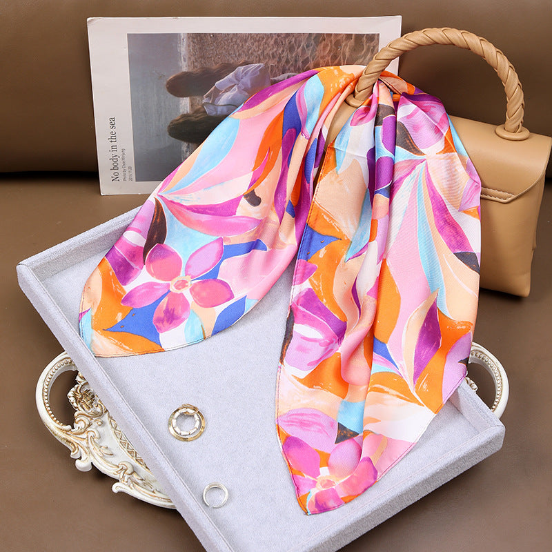 Tuilerie Touch – Silk Scarf (70 × 70 cm)