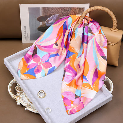Tuilerie Touch – Silk Scarf (70 × 70 cm)