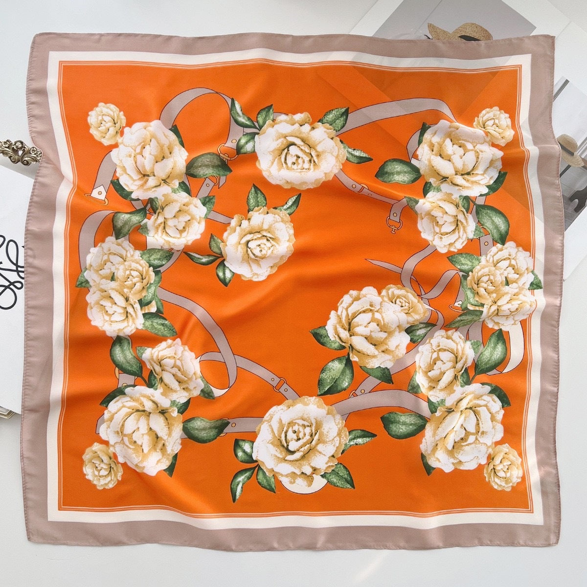 Tuilerie Touch – Silk Scarf (70 × 70 cm)