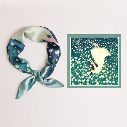Petite Carré – Small Square Scarf (53 × 53 cm)