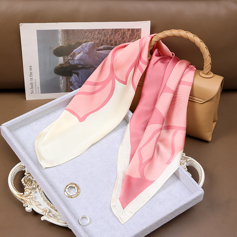 Tuilerie Touch – Silk Scarf (70 × 70 cm)