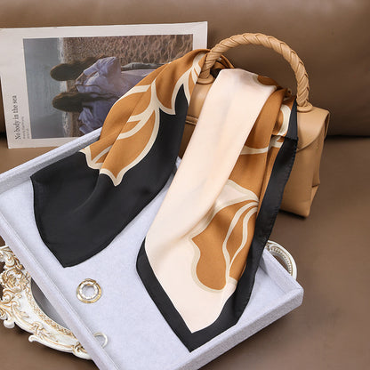 Tuilerie Touch – Silk Scarf (70 × 70 cm)