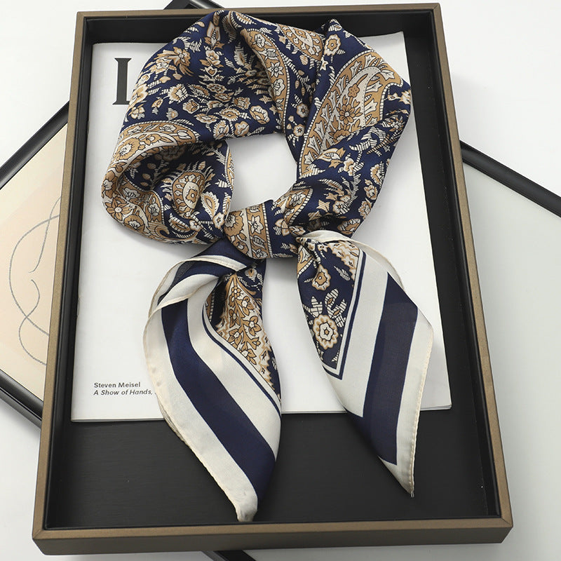 Soie Envolée – Silk Scarf (70 × 70 cm)