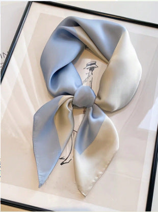 Soie Envolée – Silk Scarf (70 × 70 cm)