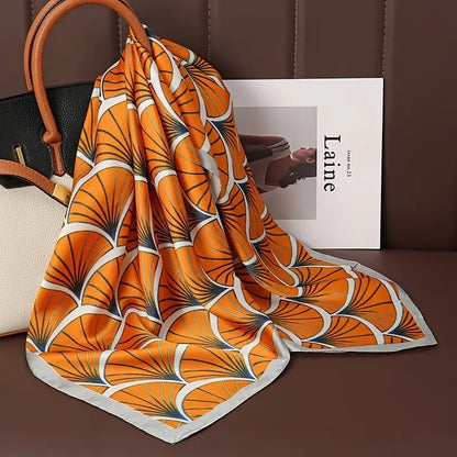 Rue Lumière – Scarf (70 × 70 cm)