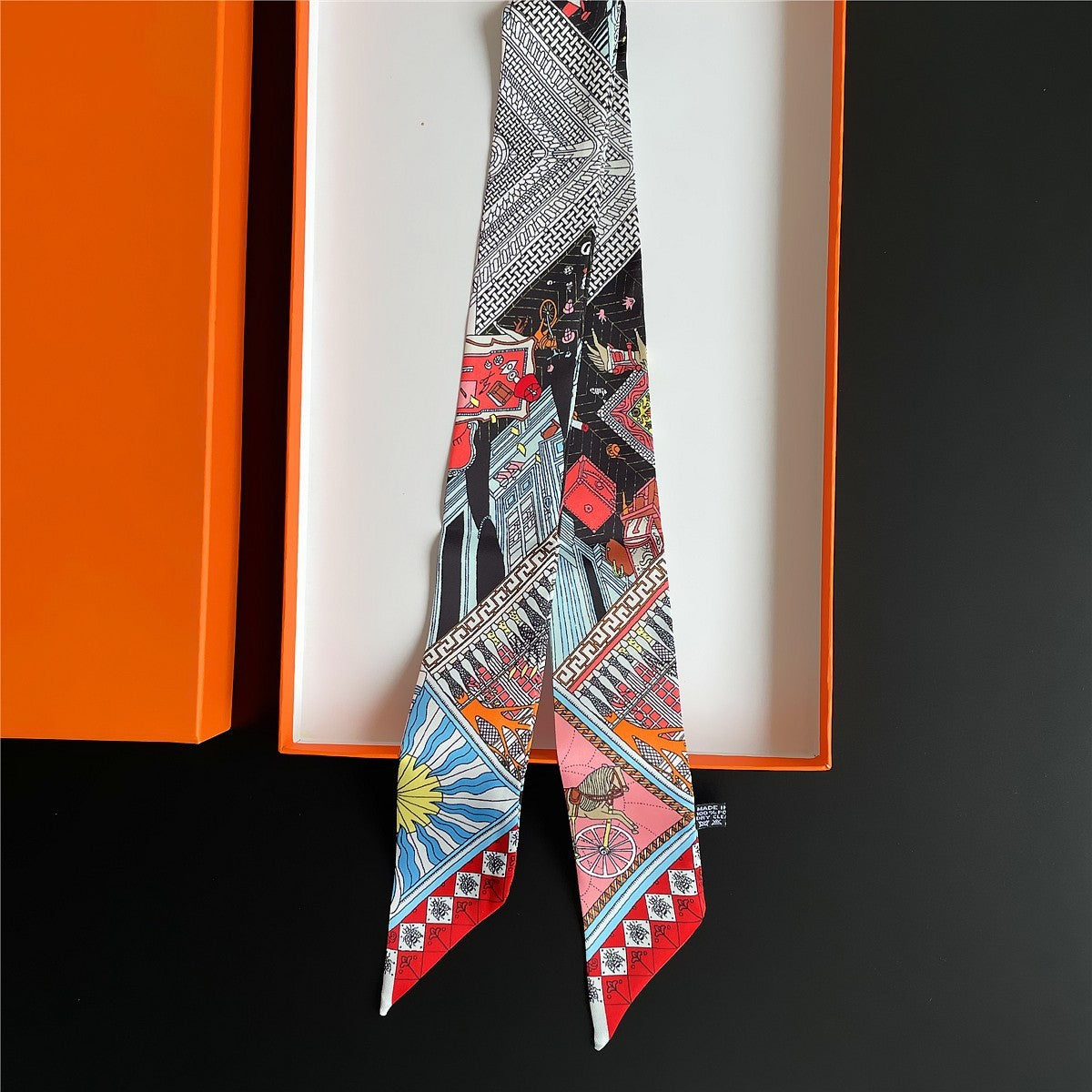 Voile de Lune – Ribbon Scarf (5 × 90 cm)