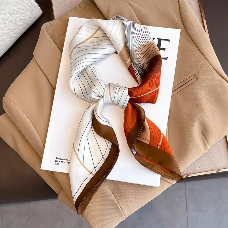 Rue Lumière – Scarf (70 × 70 cm)