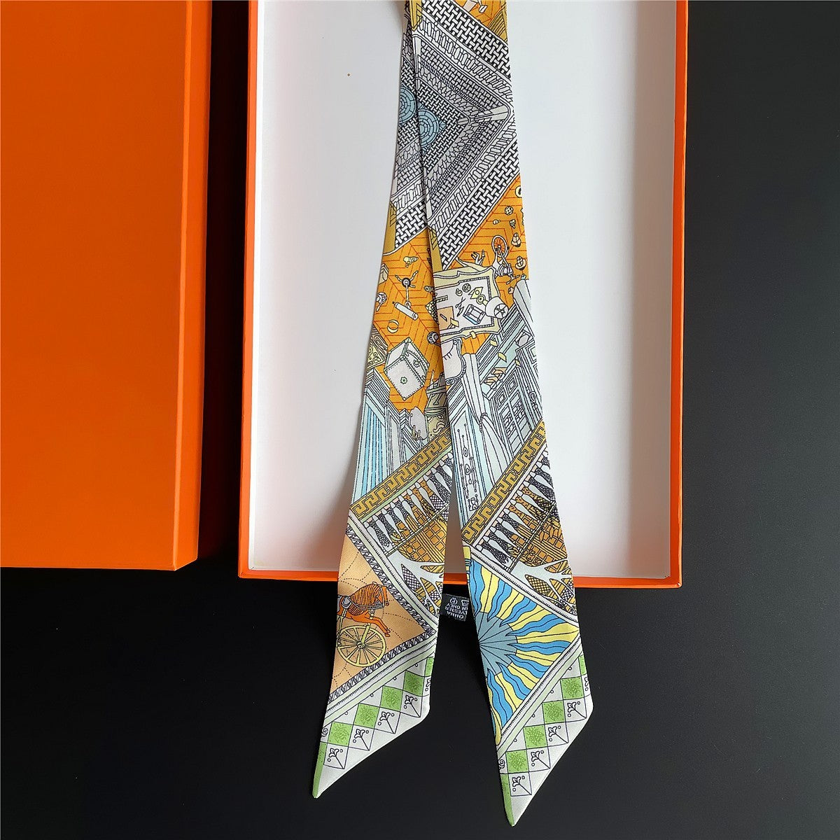 Voile de Lune – Ribbon Scarf (5 × 90 cm)